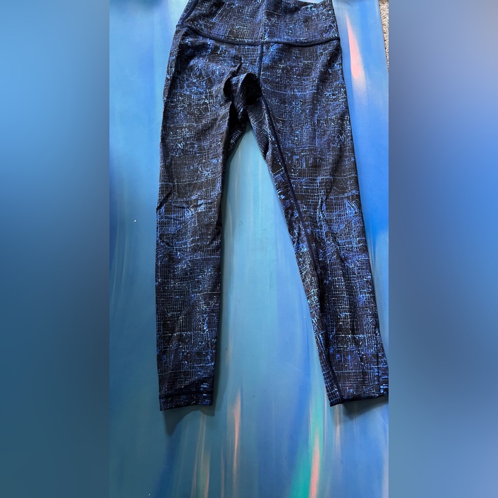 Lululemon leggings size 8: Fun grid pattern with blue and black.